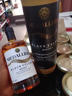 Medallion Black Velvet Whisky