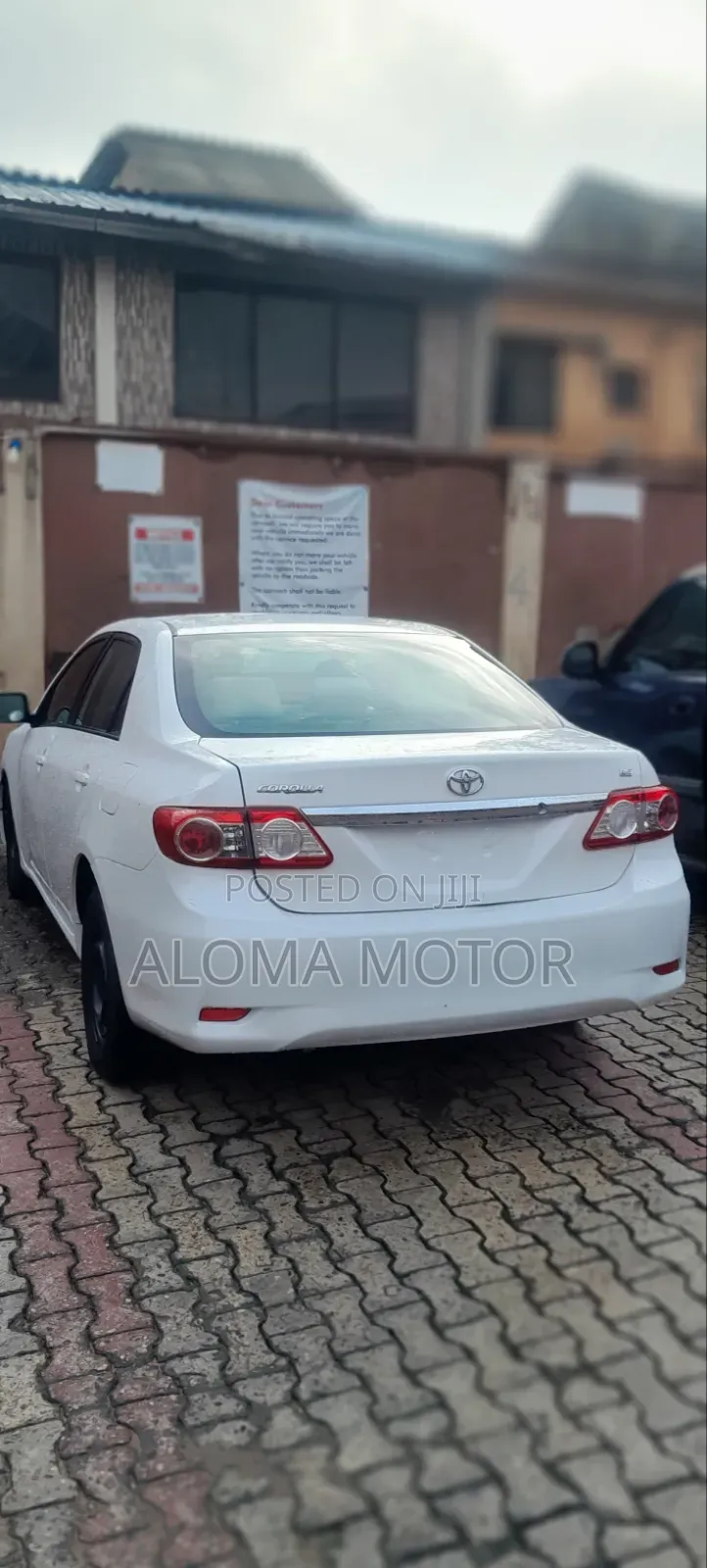Toyota Corolla 2011 Off white