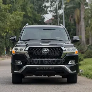 Toyota Land Cruiser 2010 Black