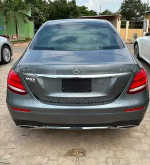 Mercedes-Benz E300 2017 Gray