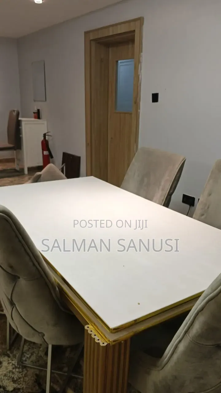 6 Seater Dining Table