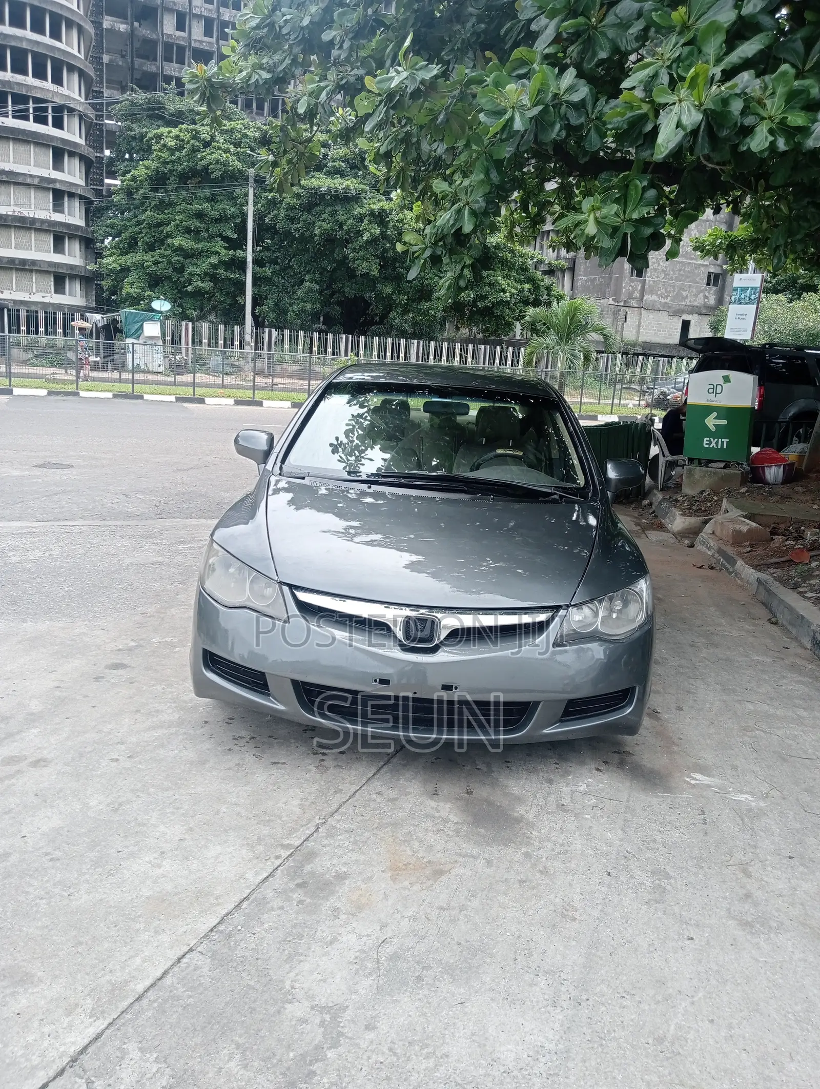 Honda Civic 2006 Gray