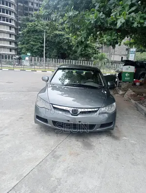 Honda Civic 2006 Gray