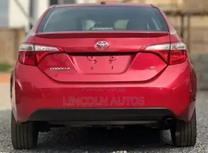 Toyota Corolla S 4dr Sedan (1.8L 4cyl CVT) 2014 Red