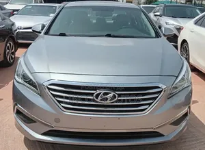 Hyundai Sonata Sport 2.0T Sedan FWD (2.0L 4cyl 6A) 2016 Gray
