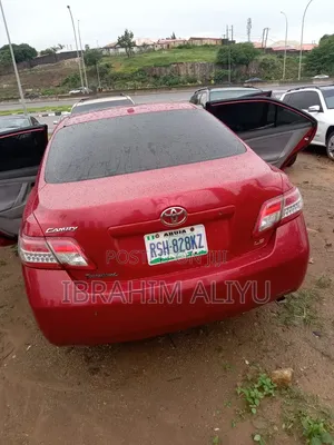Toyota Camry 2010 Red