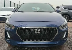 Hyundai Elantra Value Edition Sedan FWD (2.0L 4cyl 6A) 2017 Blue