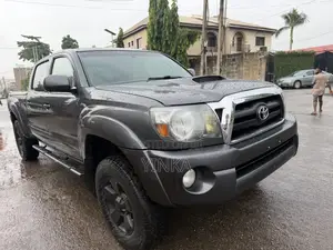 Toyota Tacoma 2009 Gray