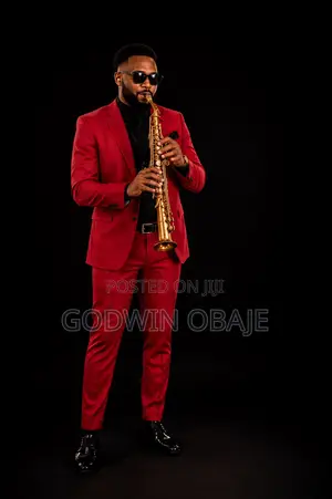 Professional Saxophonist For Weddings, Birthdays, And Corporate Events