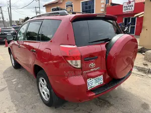 Toyota RAV4 2008 Red