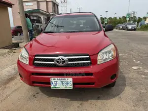 Toyota RAV4 2008 Red