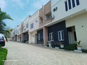 4bdrm Townhouse/Terrace in Lifecamp for sale