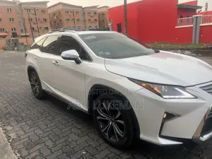 Lexus RX 350L Luxury FWD 2019 White