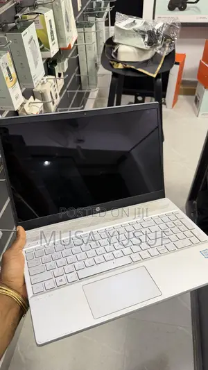 Laptop HP Pavilion 15 12GB Intel Core i5 SSD 500GB