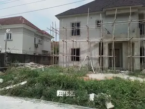 4bdrm Duplex in Biltmore Estate, Dakwo District for sale