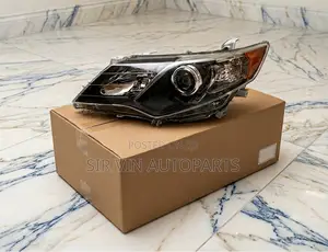 Headlight/Headlamp for Toyota Camry 2012/2013 Se
