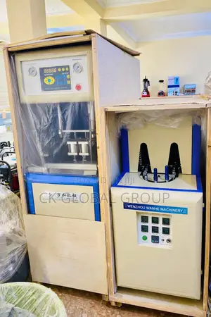 Pet Bottles Blower Machine (Two Cavity)