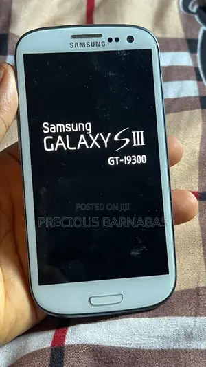 Samsung GT-E1080 White