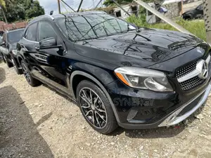 Mercedes-Benz GLA-Class 2017 Black
