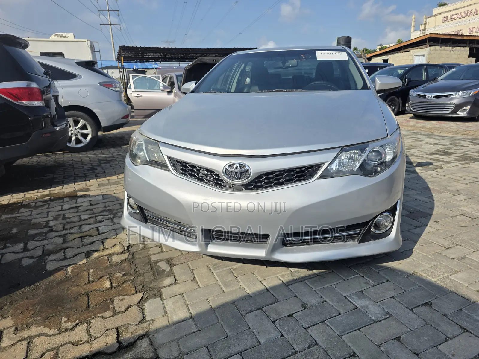 Toyota Camry 2014 Silver