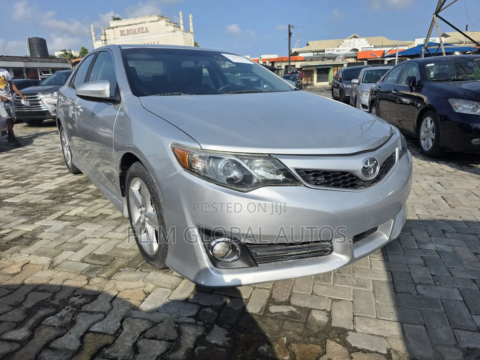Toyota Camry 2014 Silver