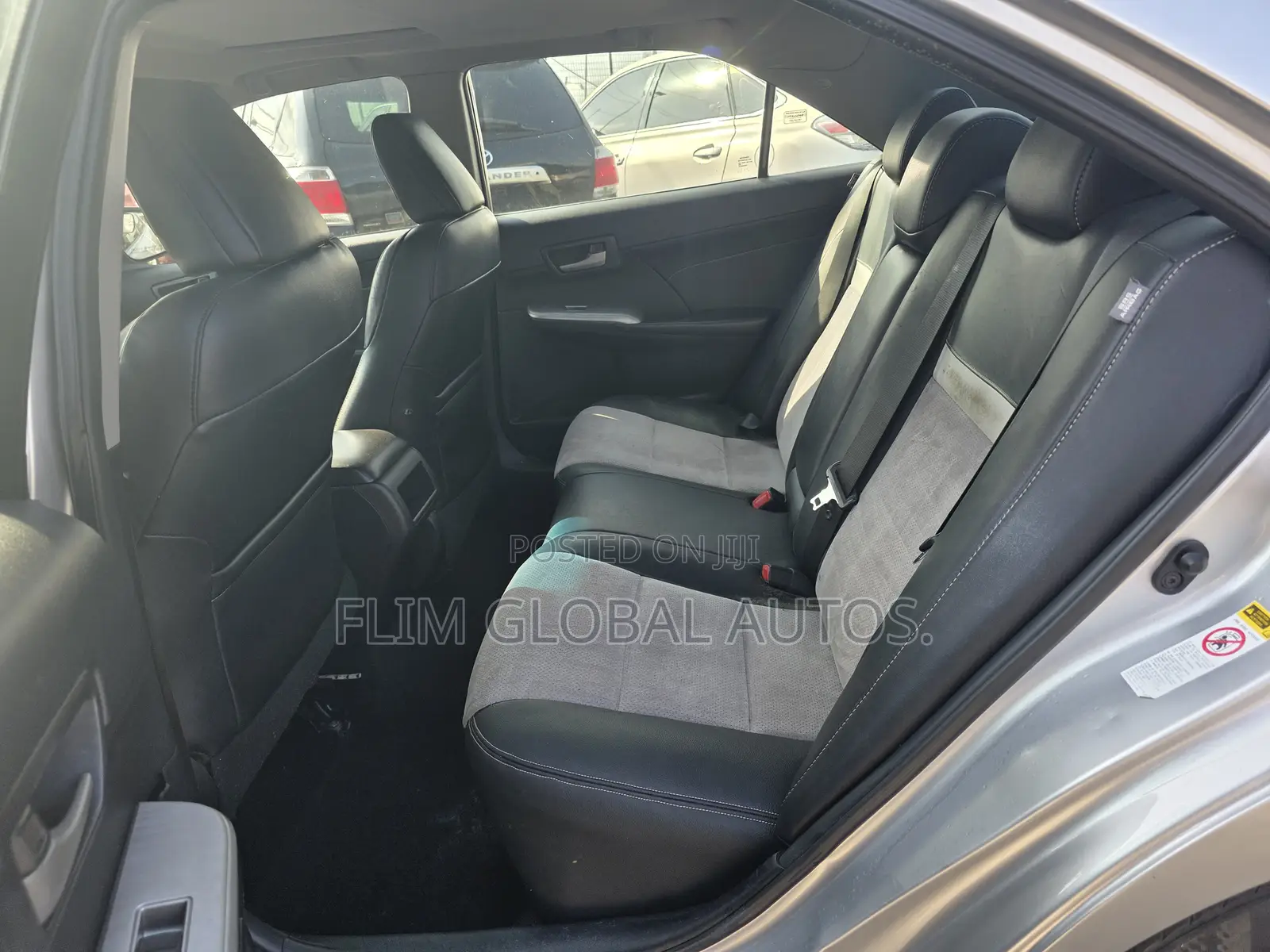 Toyota Camry 2014 Silver