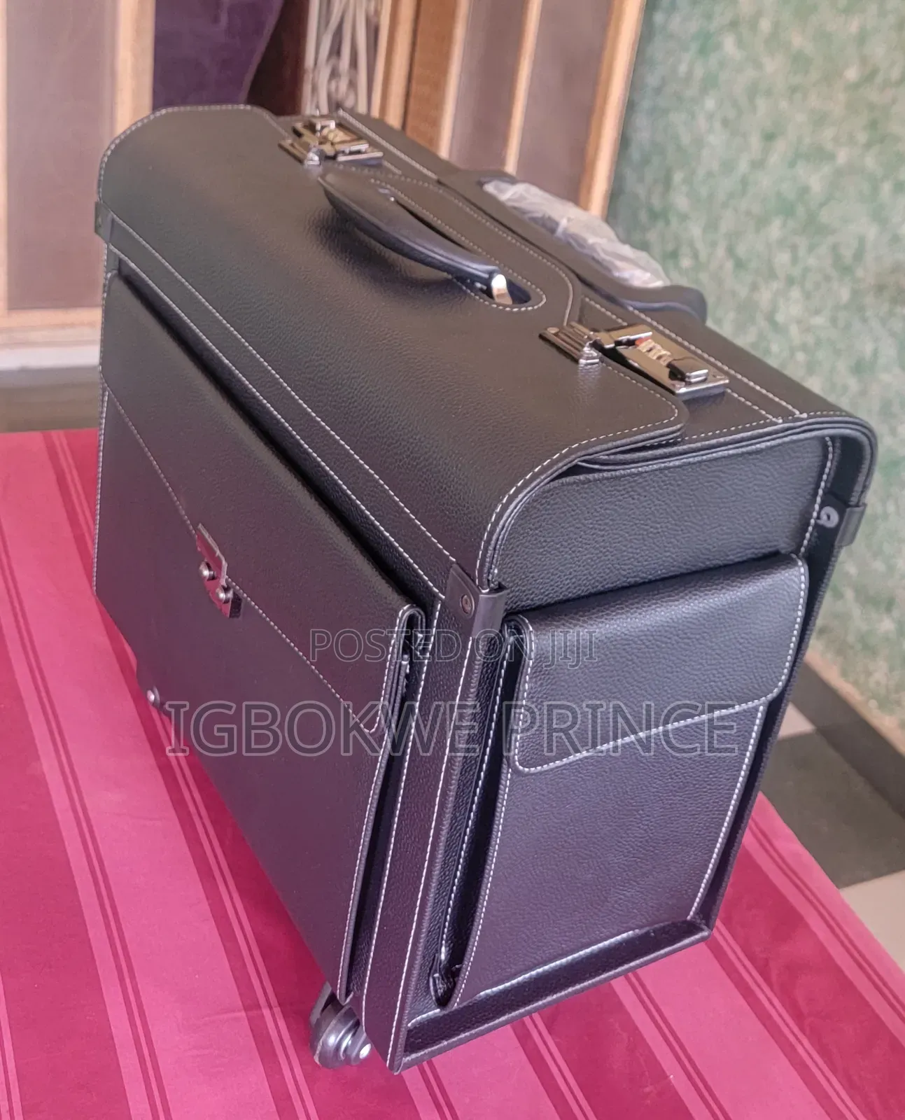 Black Leather Executive Travel Briefcase