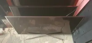 43" Samsung Uhd Smart Tv Netflix All Apps + Wireless Connections
