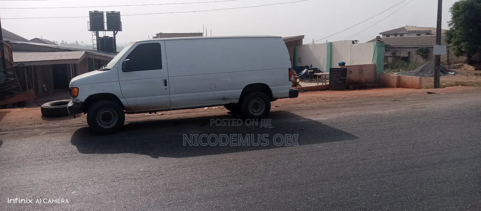Ford E350 2006 White