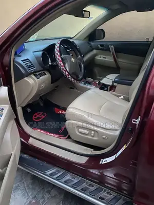 Toyota Highlander 2010 Burgundy
