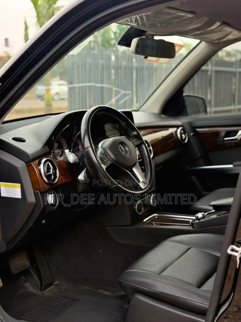 Mercedes-Benz GLK-Class 2013 Black