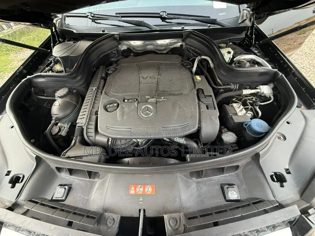 Mercedes-Benz GLK-Class 2013 Black