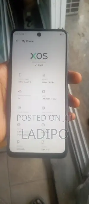 Infinix Smart 8 64 GB Black