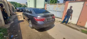 Toyota Camry 2017 Gray