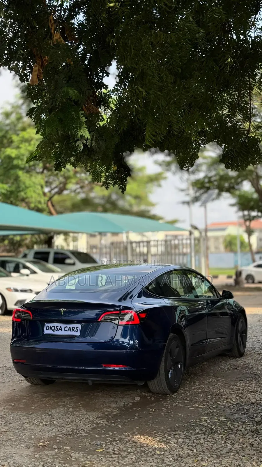 Tesla Model 3 2022 Blue