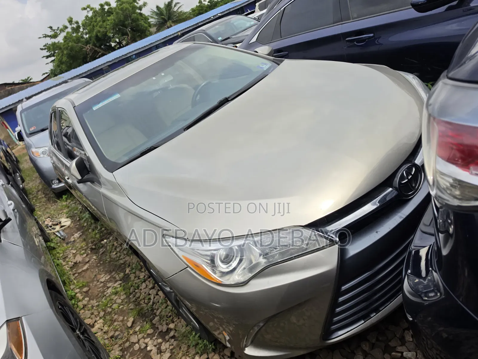 Toyota Camry 2015 Gold
