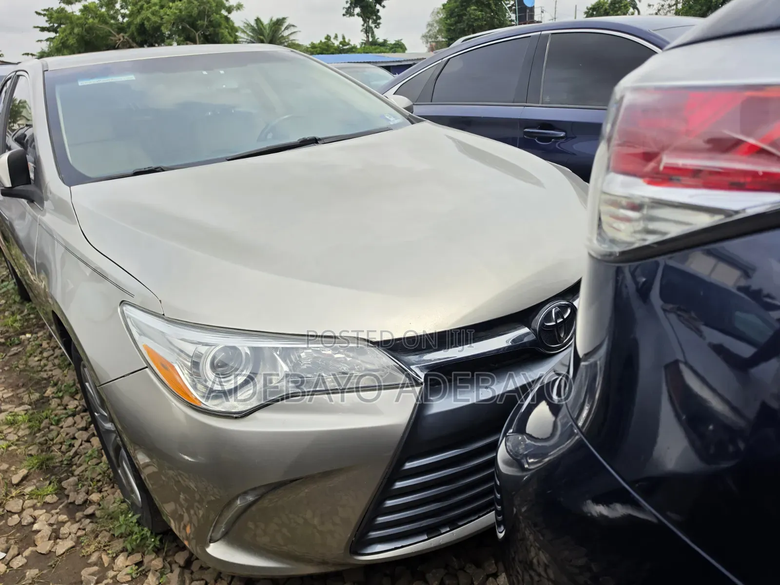 Toyota Camry 2015 Gold