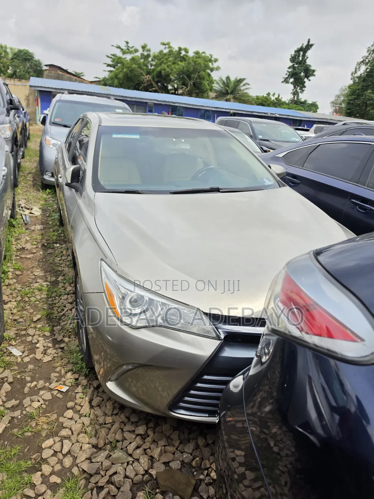 Toyota Camry 2015 Gold