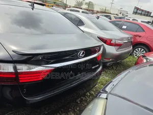 Lexus ES 2015 Black