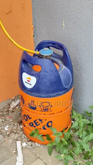 Barely Used Gas Cylinder