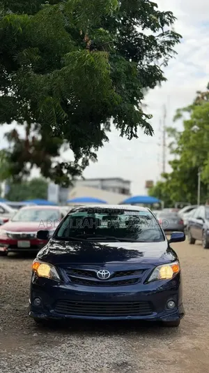 Toyota Corolla 2013 Blue