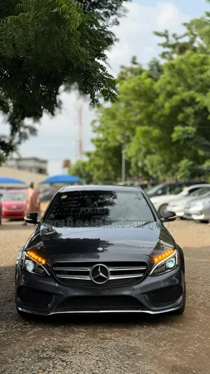 Mercedes-Benz C400 4Matic AWD Sedan (3.0L V6 7A) 2015 Gray