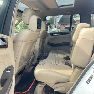 Mercedes-Benz GL-Class GL450 4MATIC 4dr SUV AWD (3.0L 6cyl Turbo 7A)