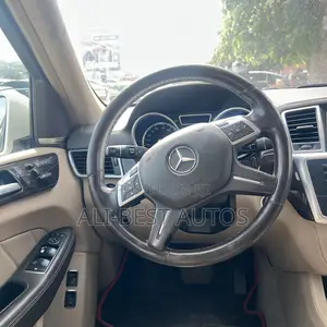 Mercedes-Benz GL-Class GL450 4MATIC 4dr SUV AWD (3.0L 6cyl Turbo 7A)