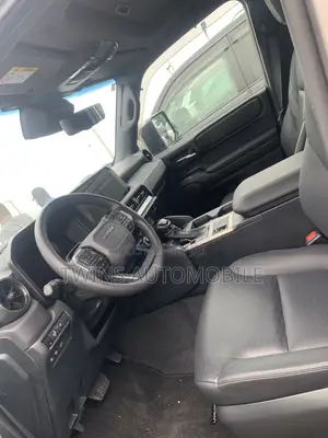Toyota Land Cruiser 2025 Gray
