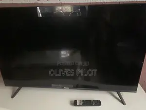 Hisense Smart Tv Just as Brand New, Eleven Months Used.