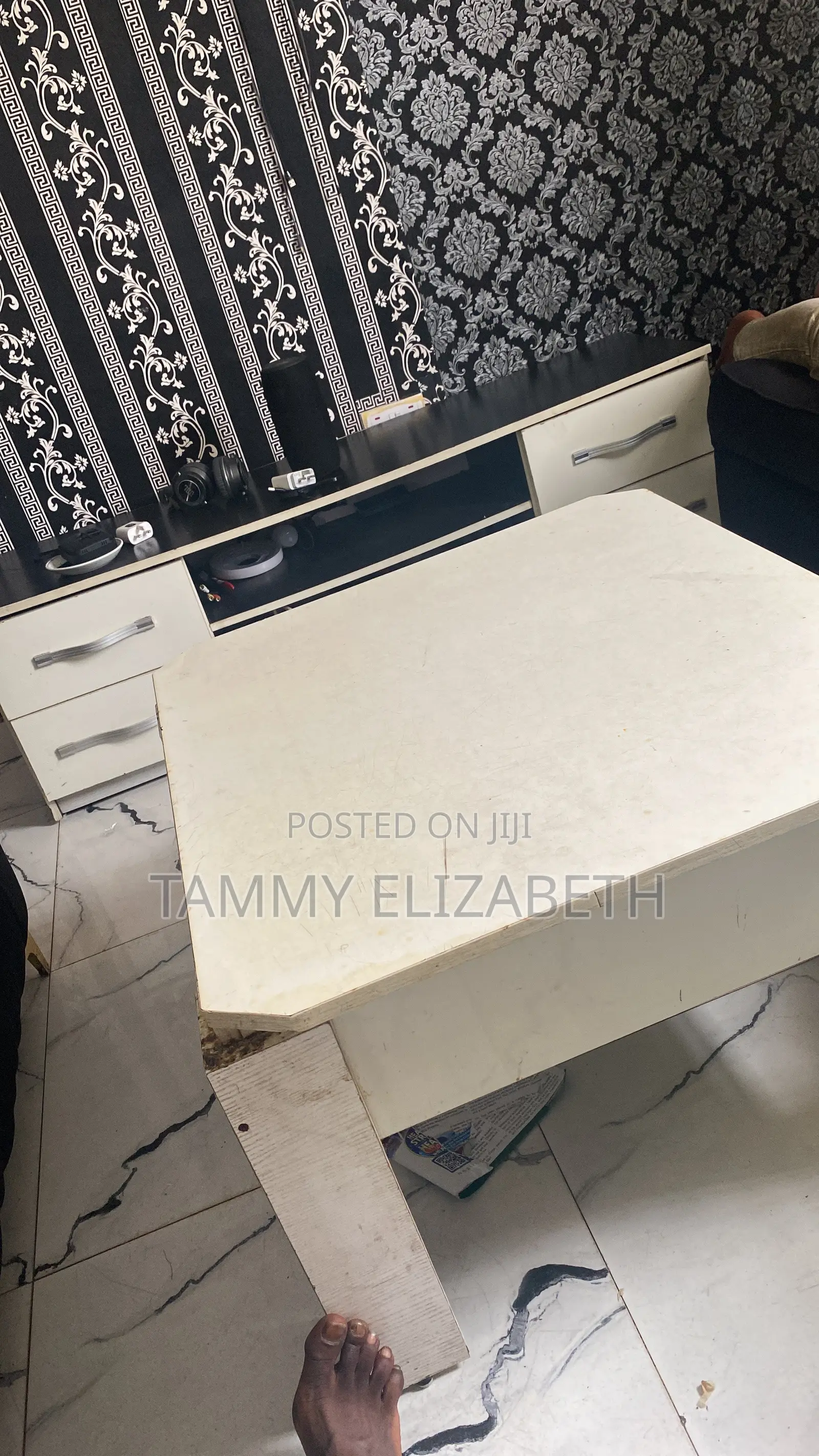 Center Table