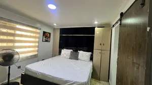Beautifully Designed 2bed Wuse 2