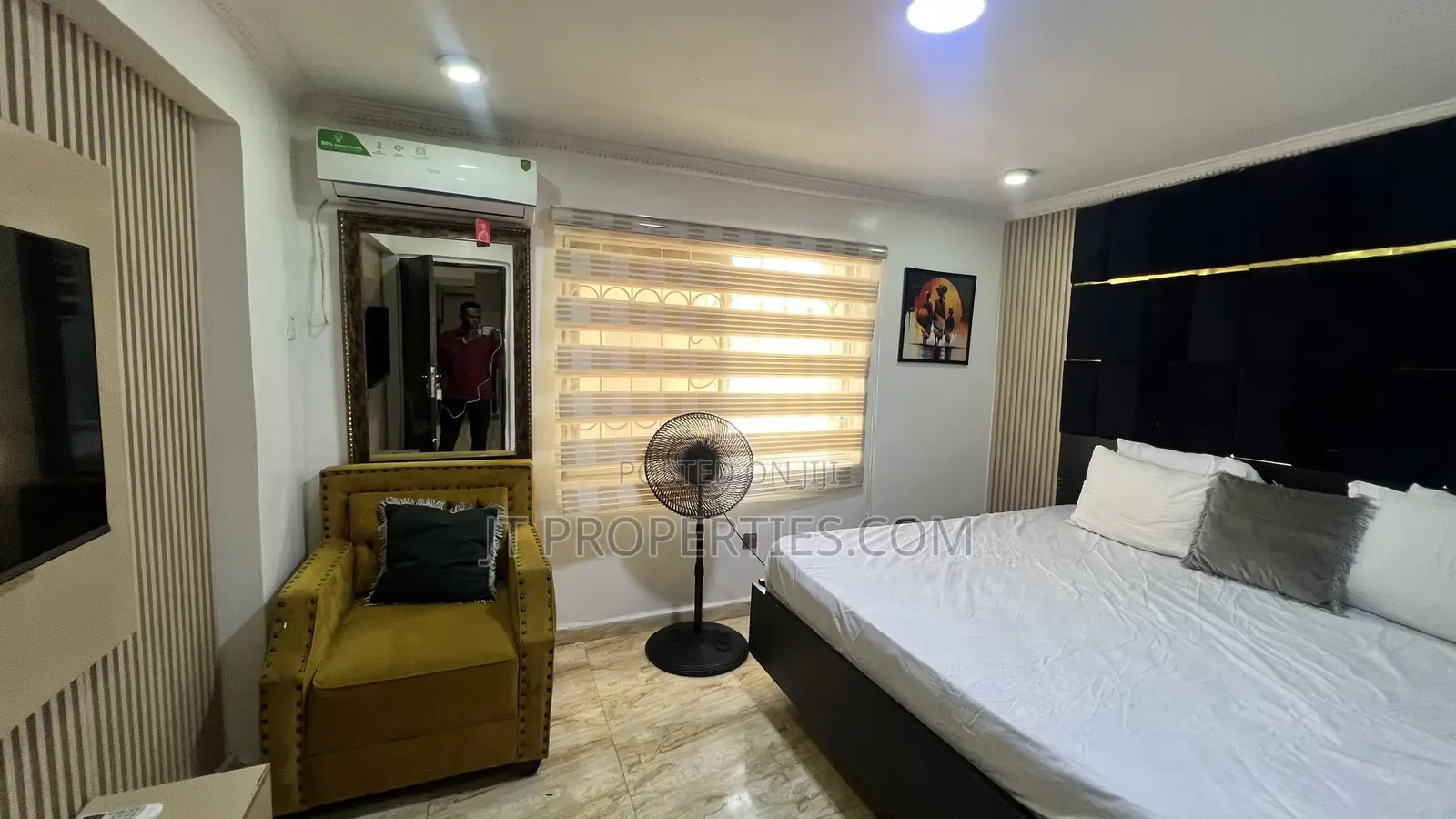 Beautifully Designed 2bed Wuse 2