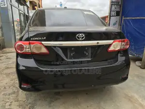 Toyota Corolla LE 4dr Sedan (1.8L 4 cyl 4A) 2009 Black
